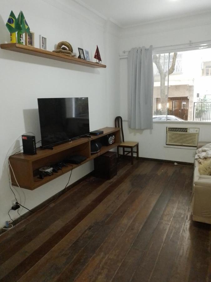 Apt Montado 1 Quadra Da Praia - 1 Block From Copacabana Beach ريو دي جانيرو المظهر الخارجي الصورة